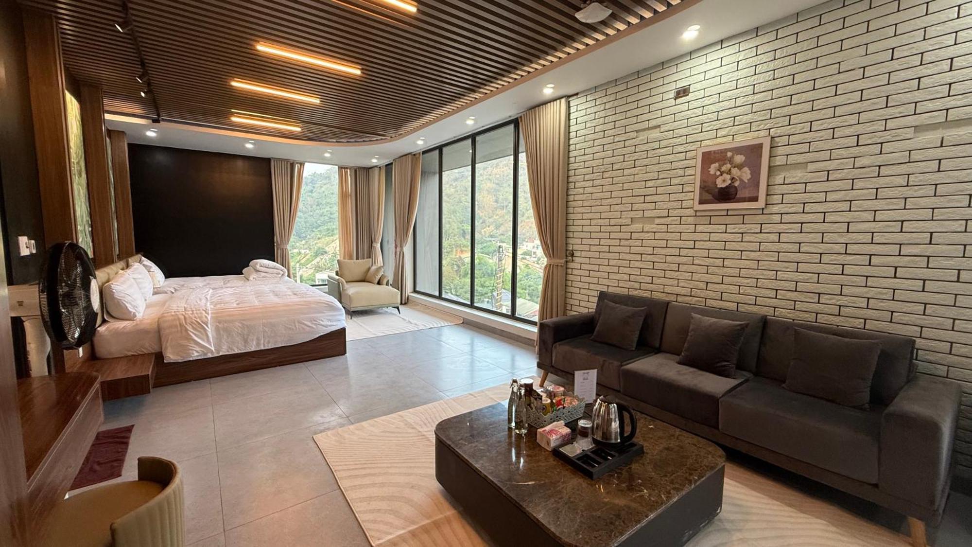 Lotus Premium Lodge - Lotus Group Tours Ха Жианг Екстериор снимка